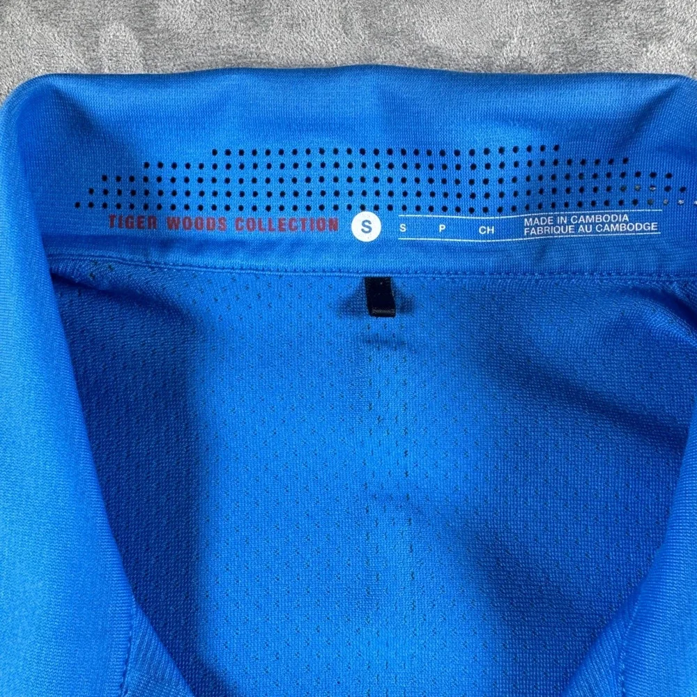 Nike Tiger Woods Collection Golf Polo‎ Blue Dri-Fit Snap Button Mens Small